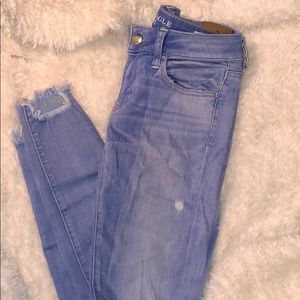 Light Blue Wash American Eagle Low Rise Jeggings